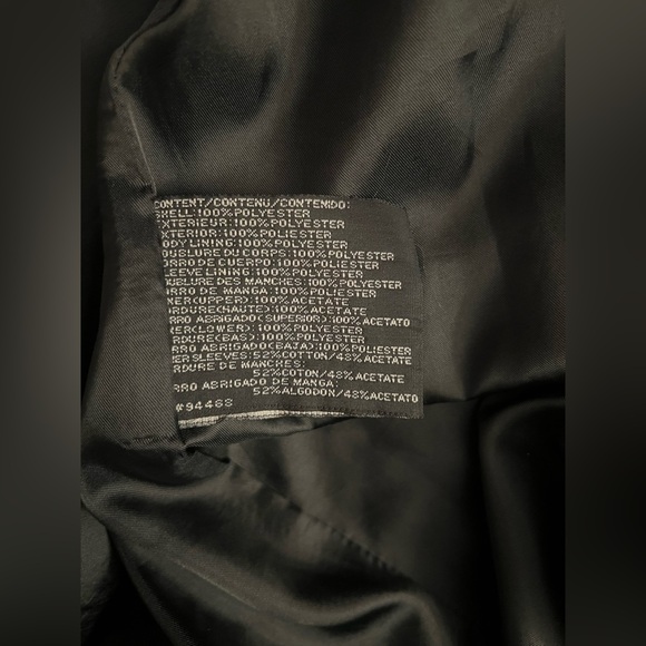 Claiborne Men's Black Coat, Vintage, Timeless Everyday Style - Picture 12 of 13